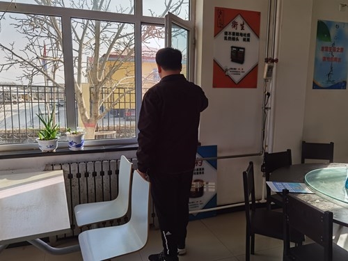 疫情期间加强食堂管理.jpg