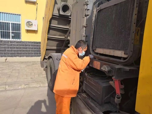 检修清扫车.jpg