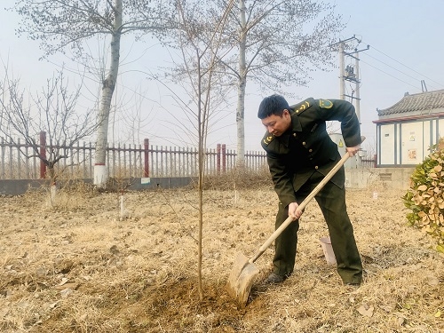 C:\Users\Administrator\Desktop\3.12植树节\微信图片_20210309150244.jpg