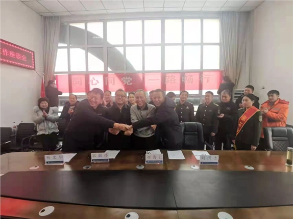 142ce771d08f2e2b367e5ae760e3671_副本.jpg
