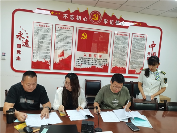 ab9a359b394c23f14840e15a5cee972.jpg ab9a359b394c23f14840e15a5cee972.jpg