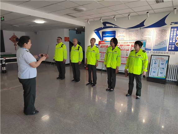 消防逃生演练1.jpg
