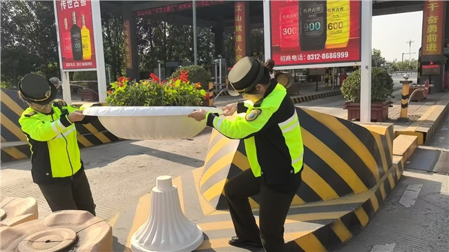 微信图片_20250928152431_12_215.jpg